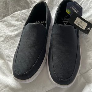 Travis Mathew Cuater size 8 Sneakers